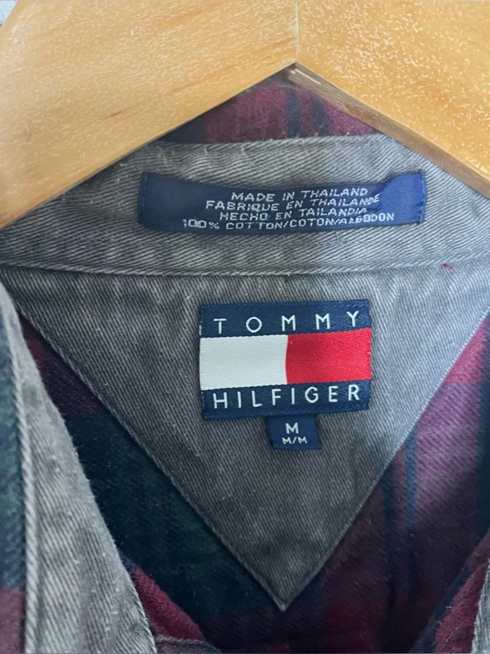 Vintage Y2K Tommy Hilfiger Plaid Button Down Shirt Men’s‎ Red Green Cotton M